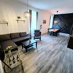Holiday Apartment *
