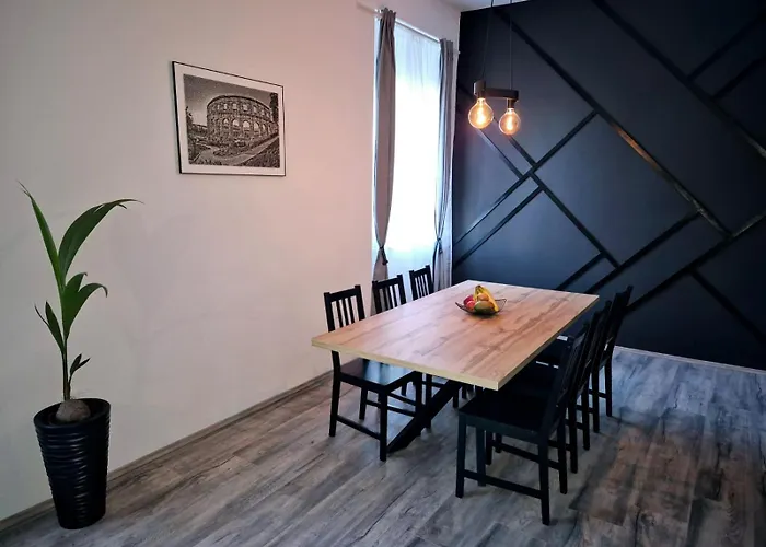 Holiday Apartment Пула